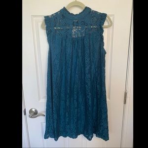NWT Sleeveless Embroidered Dress